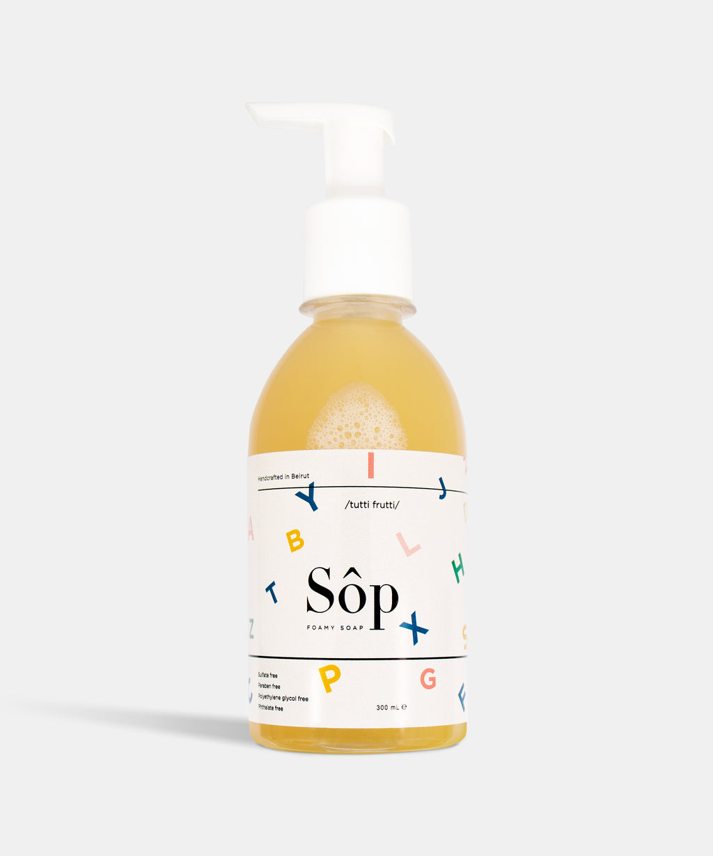 Atelier Beautanique Sôp Kids Foamy Soap Bottle on Gray Background with Light Shadow