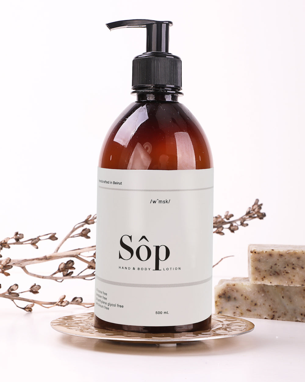 Atelier Beautanique Sôp White Musk Body Lotion 500mL Bottle on Gray Background with Light Shadow