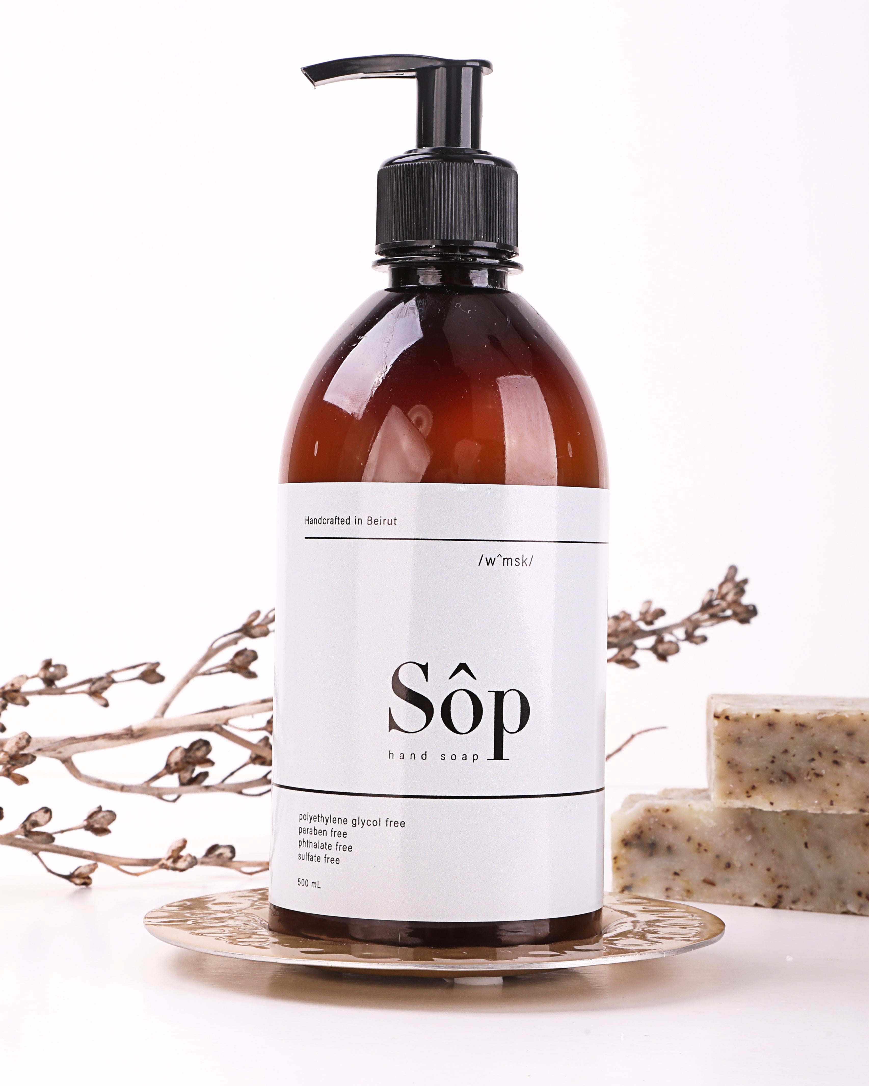 Atelier Beautanique Sôp White Musk Liquid Soap 500mL Bottle on Gray Background with Light Shadow